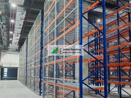 Que tipo de ferramentas são necessárias para instalar prateleiras?